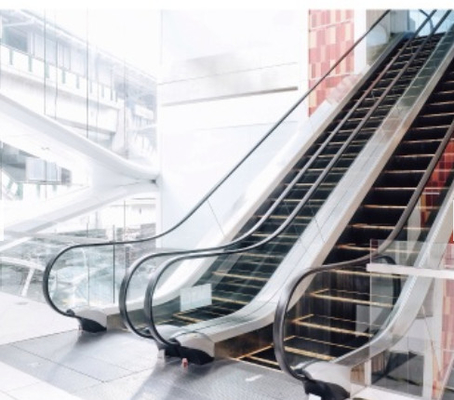 Escalera móvil del paseo móvil del buen funcionamiento
